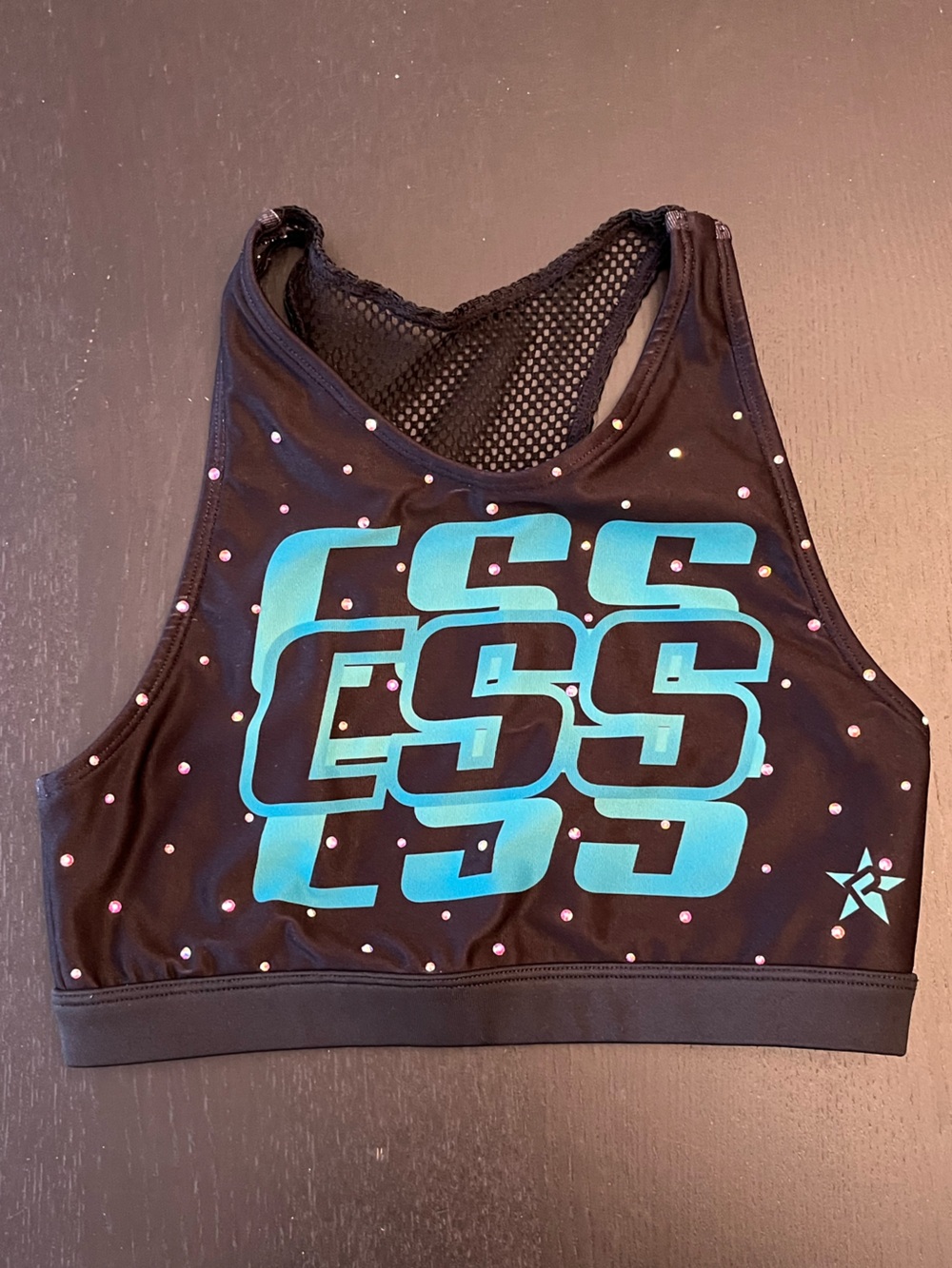 Black & Teal Graphic Sports Crop Top - Brand: (unspecified)
